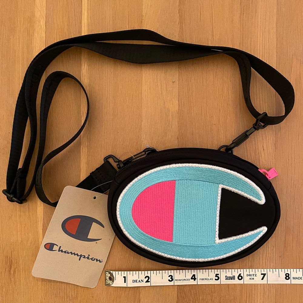 Champion belt bag/crossbody